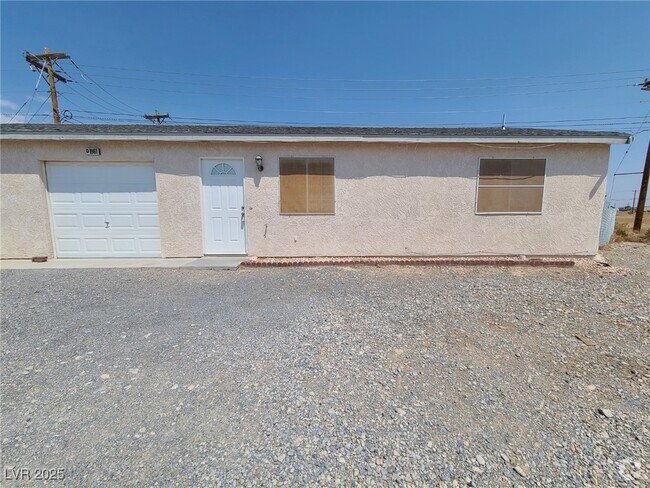 Building Photo - 1961 Haiwee St Rental