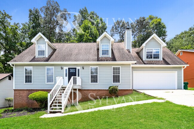 Photo - Prepare to fall in love with this 4 bedroom, 2.5 bathroom home