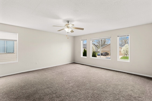 Photo - 3817 Marigold Dr