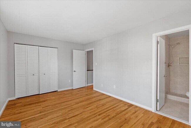 Photo - 2146 Golf Course Dr