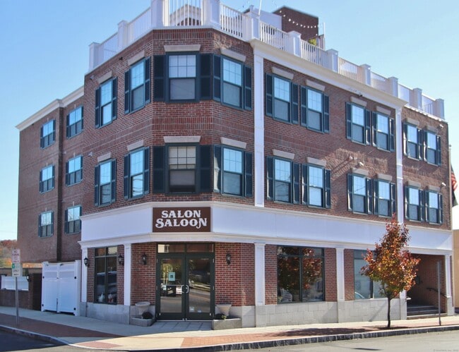 Building Photo - 947 Hope St Unit 204 Rental