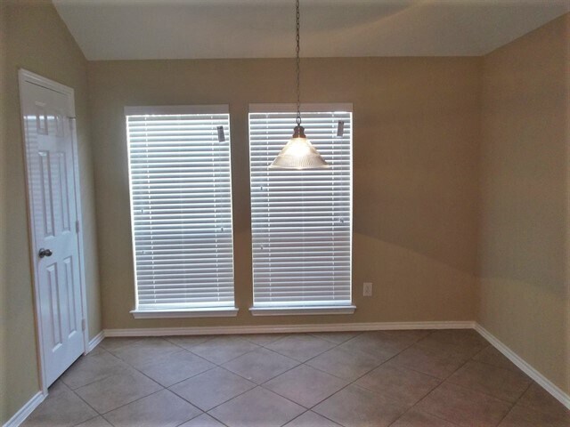 9307 Lakeway View Ln