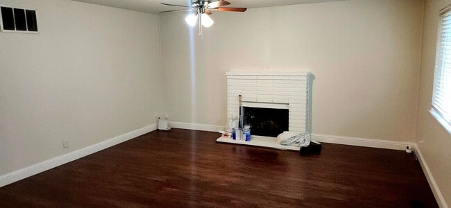 Photo - Beautiful Home with Pool, Garage – Availab...