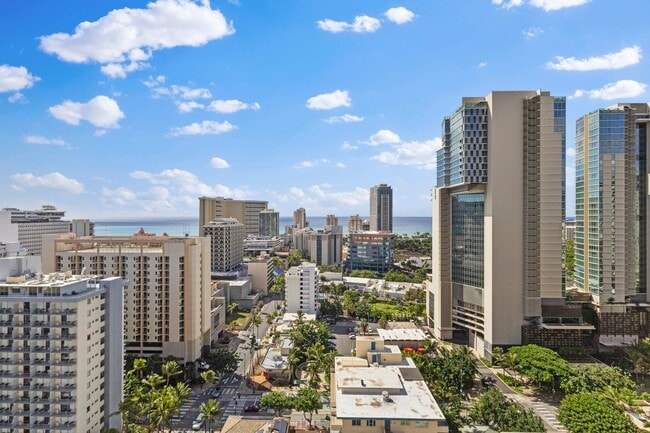 Building Photo - Aloha Towers