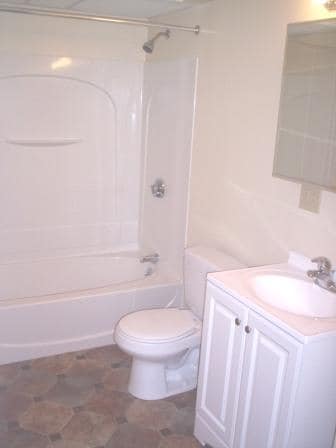 Photo - 310 Copeland St