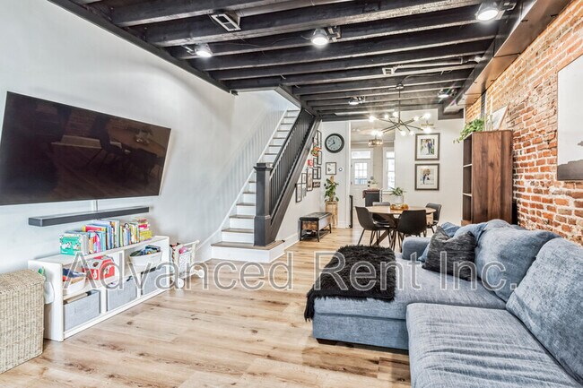 Photo - 3603 Hudson St