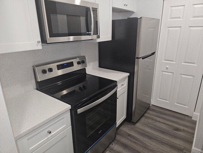 Photo - BRAND NEW 2026 1 BED / 1 BATH CONDO (ACROSS FROM CELEBRATION - NEAR DISNEY) Unit 800 #301