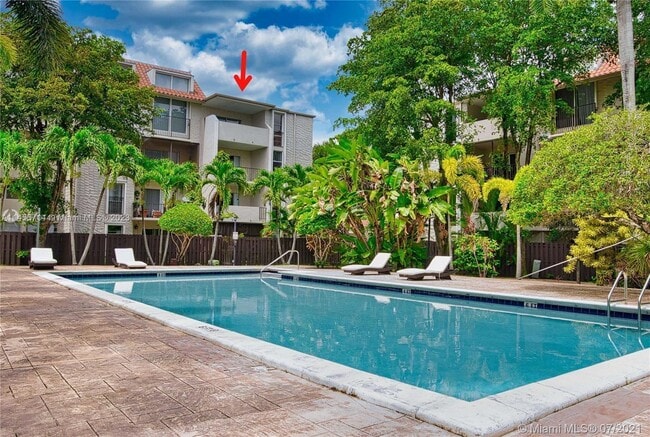 6890 N Kendall Dr Unit B406