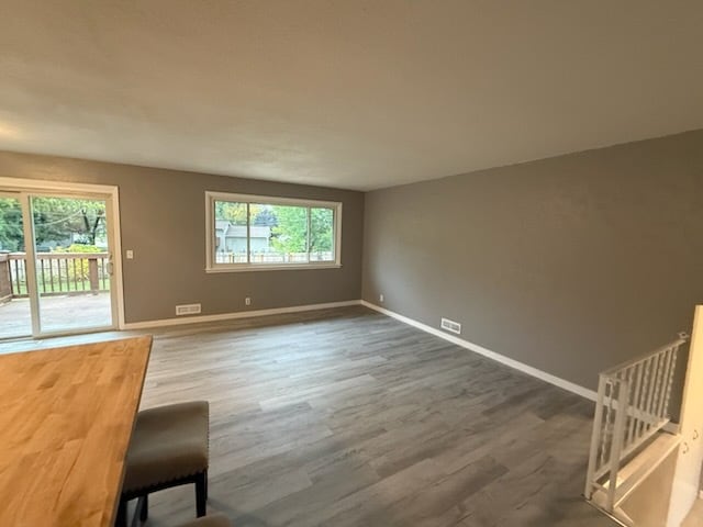 Photo - 244 150th St W
