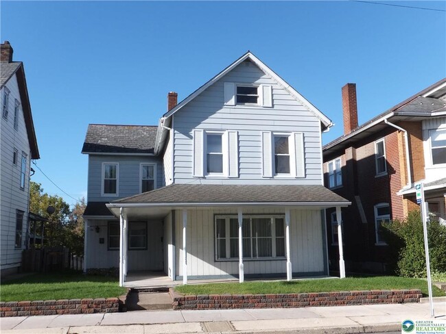 Photo - 1460 Main St Apartment Unit #2