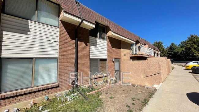 Photo - 1420 Lancelot Dr