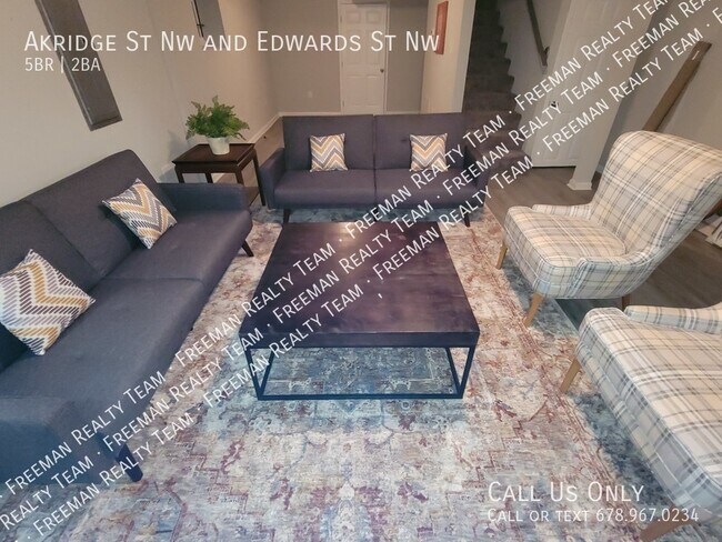 Photo - 1471 Akridge St NW