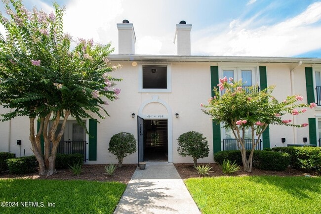 Photo - 13715 Richmond Park Dr N Unidad 604
