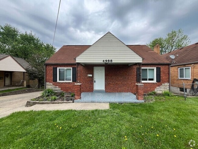 Building Photo - 4988 Mt Alverno Rd Rental