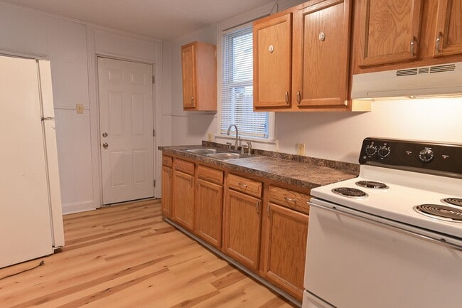 Photo - 3 Bedroom Single Family Home on Rudy Rd