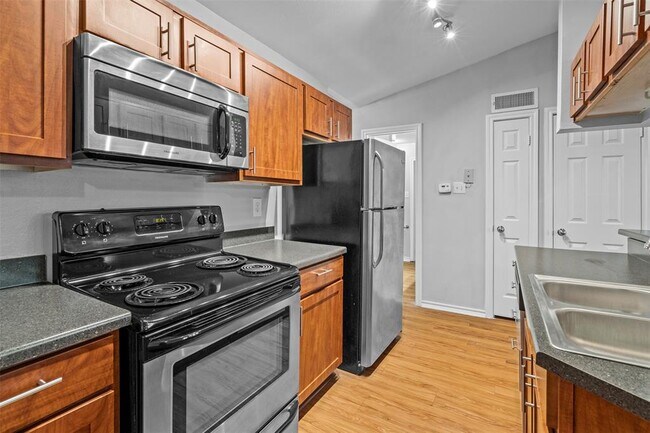 6804 N Capital of Texas Hwy Unit 128
