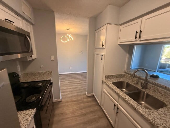 Photo - 10555 Turtlewood Ct Unit 1709