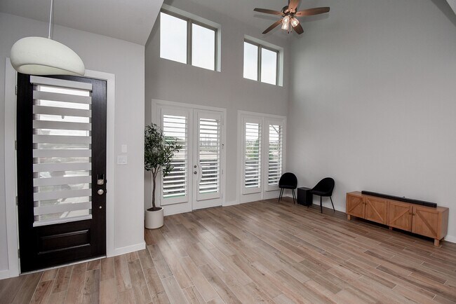 Photo - 16635 Bristol Steel Ln