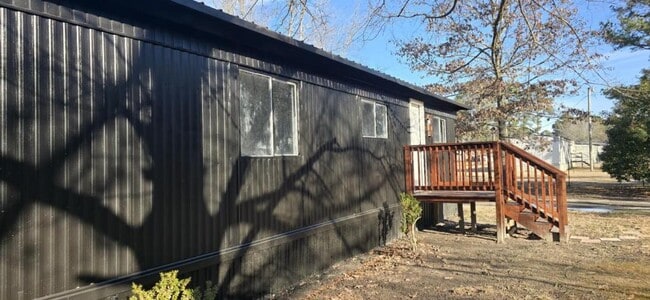 Photo - 2623 W Black Creek Rd