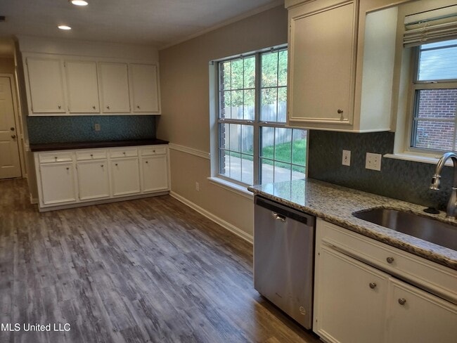 Photo - 206 Clark Farms Rd