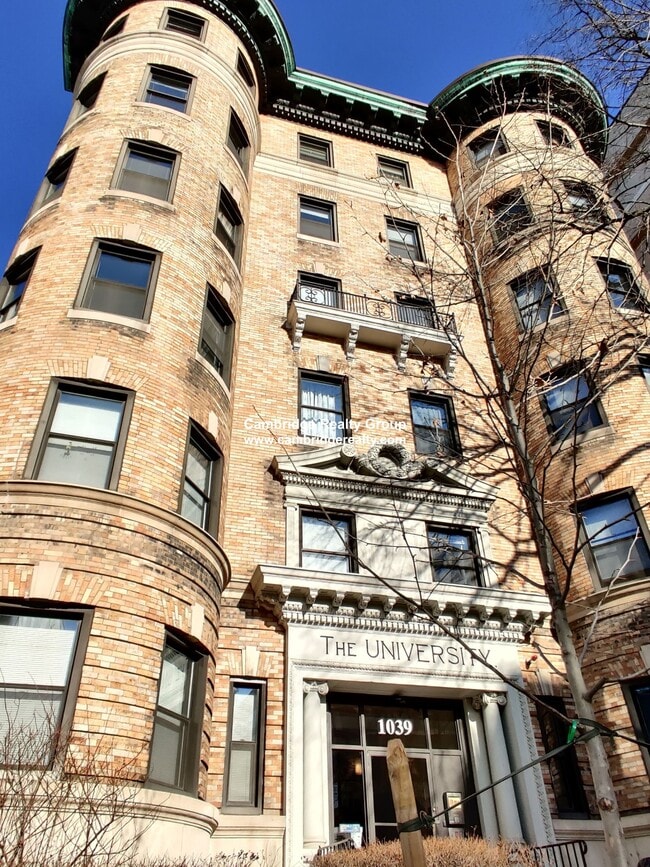 Photo - 1033 Massachusetts Ave Unit 5