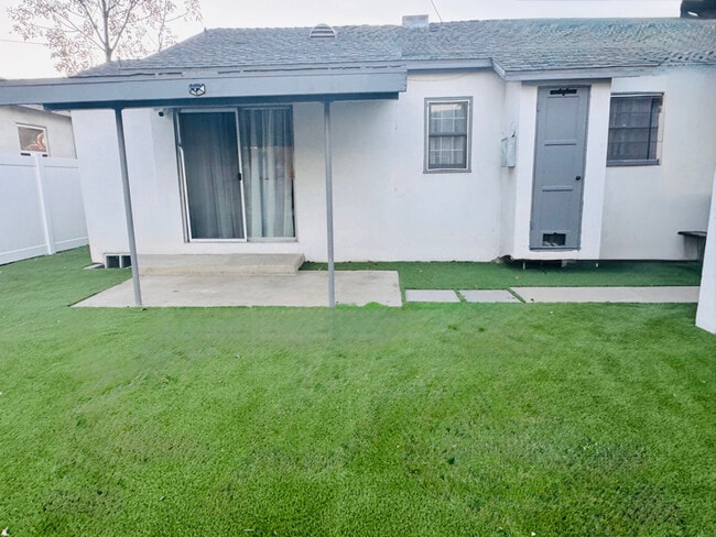 Photo - 10609 Mountain View Ave Unidad A