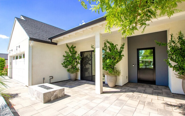 Photo - 2912 E Pierson St