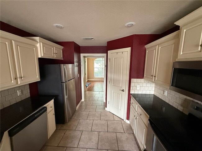 Photo - 2537 N Vickers Pl