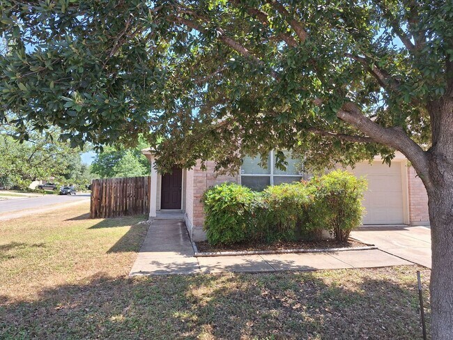 Building Photo - Bridgewood Corner Lot Rental