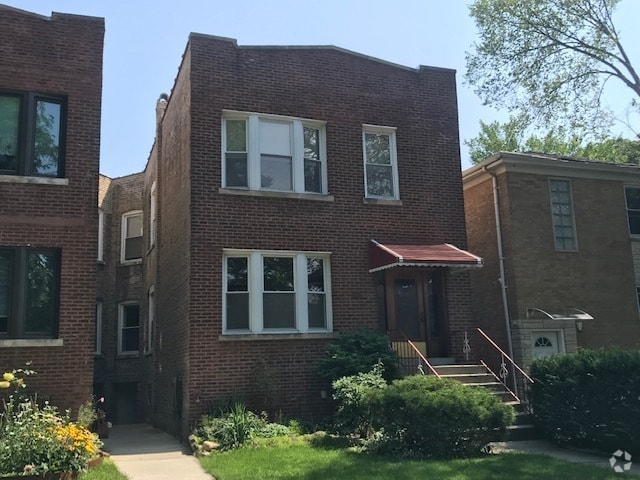 Building Photo - 4419 N Kildare Ave Unit 1 Rental