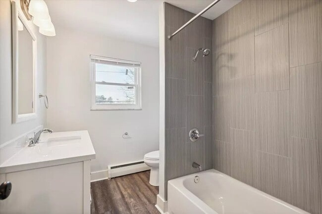 Photo - 1024 S Brown St