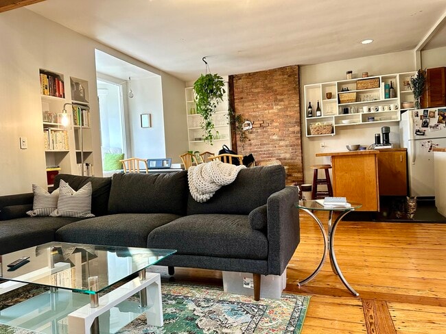 Photo - 540 Massachusetts Ave Unit 4