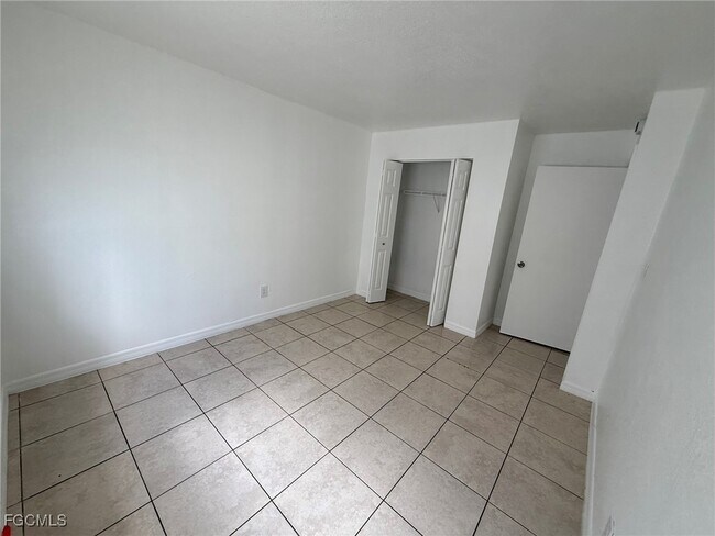 Photo - 2452 Stella St Unit 102