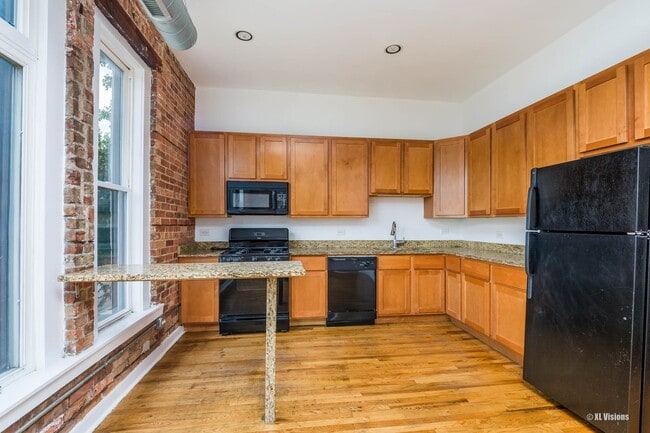 Photo - 2837 W Washington Blvd Unit 2837-2