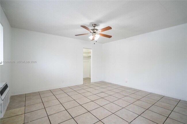 Photo - 3049 NW 9th Ave Unit 9A