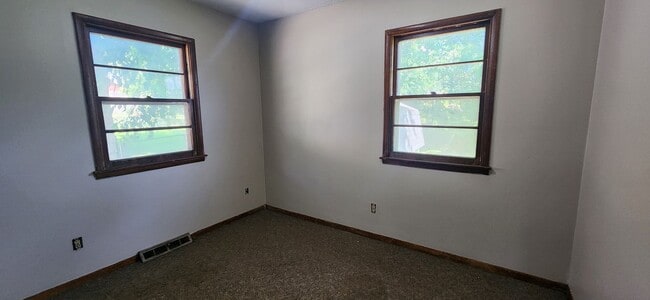 Photo - 103 Loomis Ave