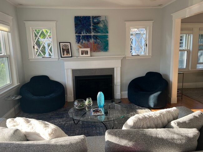 Photo - 120 Larch Rd
