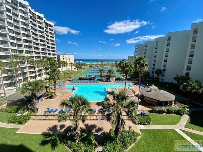 Building Photo - 404 Padre Blvd Unit 504