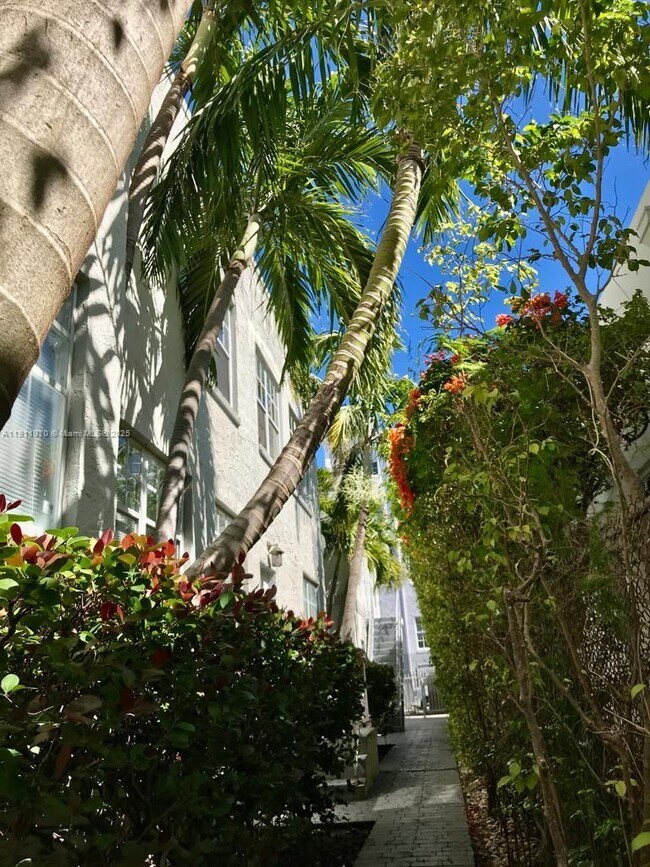 Photo - 719 Meridian Ave Unidad 3