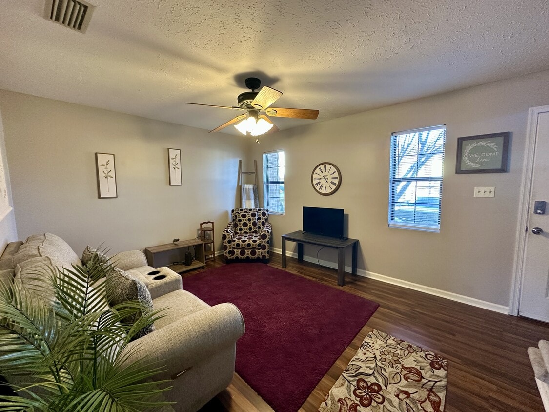 Photo - 167 Cape Charles Square (Lynchburg, VA)