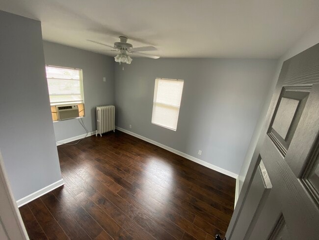 Room 2 - Entry - 2454 S 17th St Unit 2nd Floor