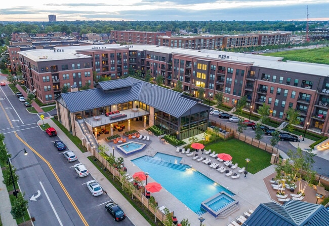 Apartments at the Yard: Parkline