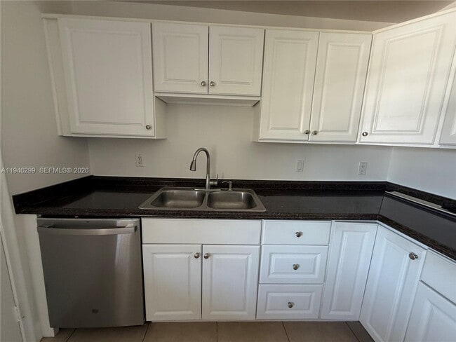 Photo - 8900 W Sample Rd Unit 204