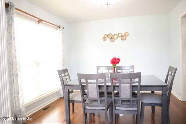 Photo - 10129 Spring Gate Dr