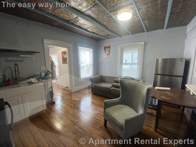 Photo - 2 Appian Way Unit #1