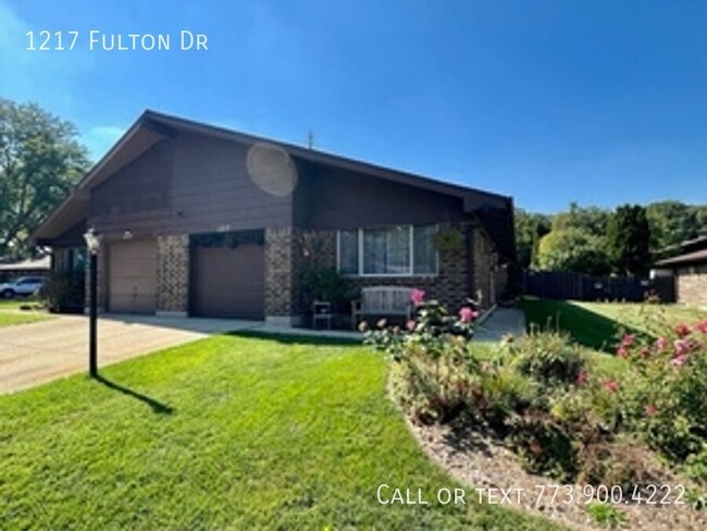 Photo - 1217 Fulton Dr House