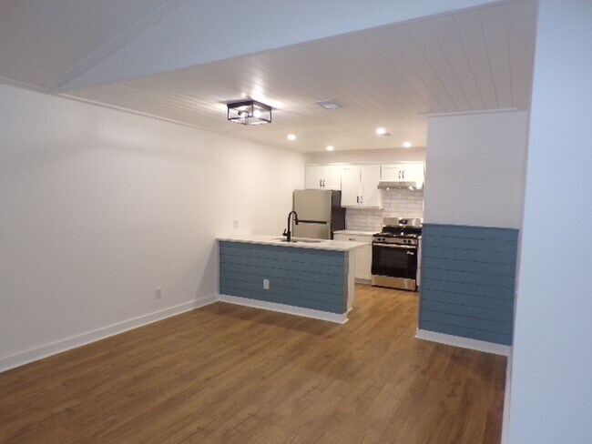 Photo - Remodeled Condo Located In Woodlake Villas Unidad 87