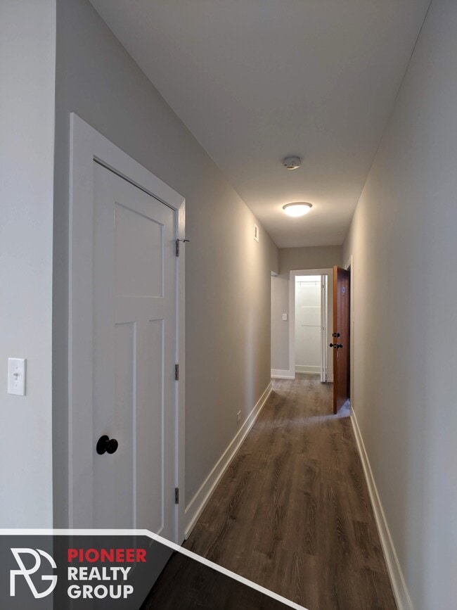 Photo - 1128 Maple Ave