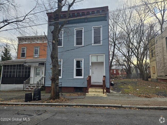 Building Photo - 288 1st St Unit 2 Rental