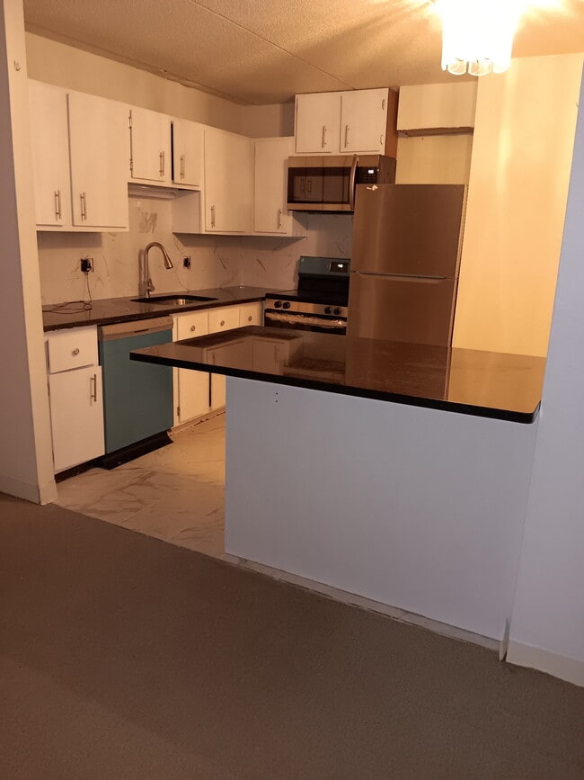 Photo - 80 N Warren St Unit 36